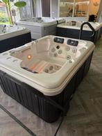 Jacuzzi balboa 3 pers!, Ophalen, Zo goed als nieuw, Pomp, Vast