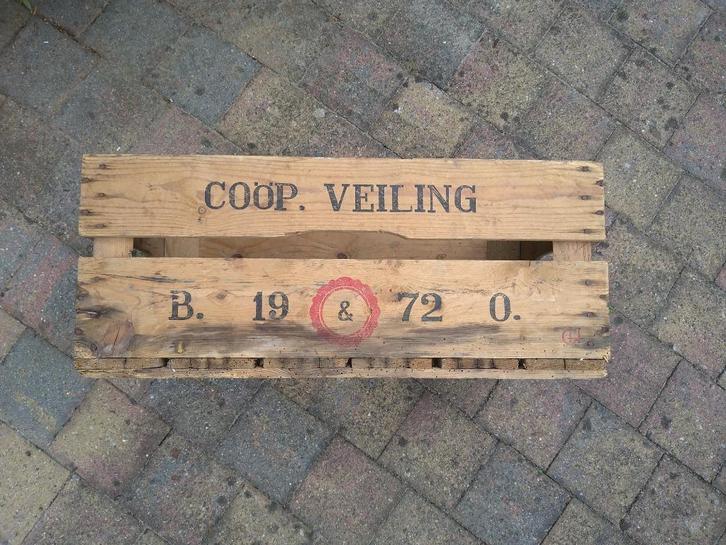 Vintage Veilingkist krat 1972 Hout COOP Veiling groot, Huis en Inrichting, Woonaccessoires | Kisten, Gebruikt, Minder dan 50 cm