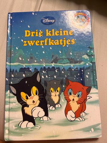 Drie kleine zwerfkatjes - Disney Boekenclub beschikbaar voor biedingen