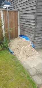 Gratis wit zand ophoogzand ong. 0.5-1 kuub, Tuin en Terras, Zand, Ophalen, Zo goed als nieuw, Ophoogzand