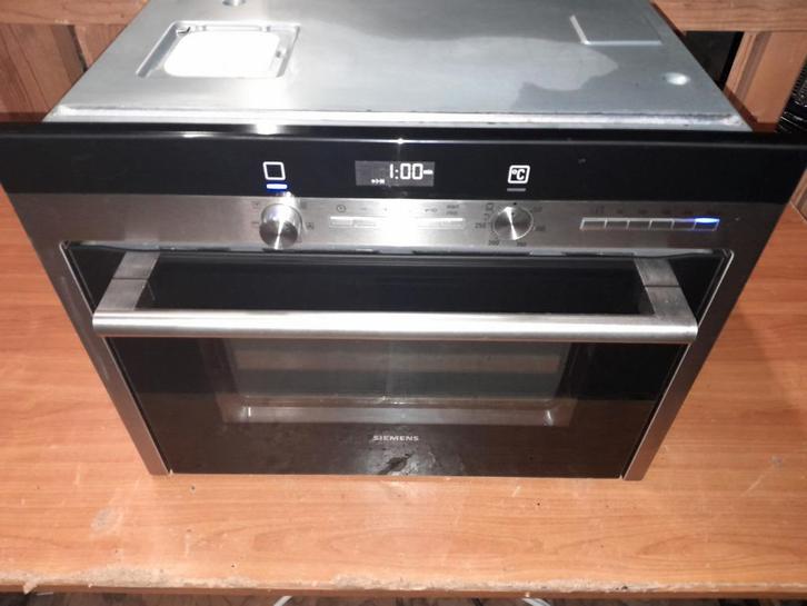 NETTE SIEMENS HB84K552 COMBI MAGNETRON/OVEN  TE KOOP, Witgoed en Apparatuur, Magnetrons, Gebruikt, Inbouw, Combimagnetron, 60 cm of meer