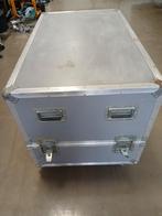 Unieke heftafel in flightcase, Ophalen, Gebruikt