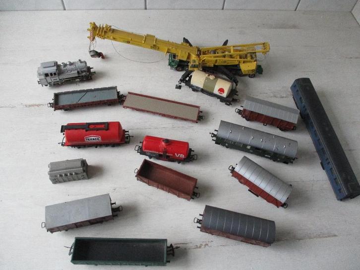 Diverse Wagons en loks en hijskraan, Hobby en Vrije tijd, Modeltreinen | H0, Gebruikt, Wagon, Gelijkstroom of Wisselstroom, Overige merken