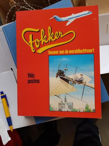 Boeken van Fokker met VHS band beschikbaar voor biedingen