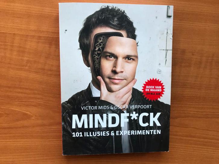 Mindf*ck - 101 Illusies & Experimenten, Boeken, Hobby en Vrije tijd, Zo goed als nieuw, Overige onderwerpen, Ophalen of Verzenden