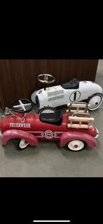 2 Trapauto’s brandweer wagen en race wagen, Ophalen