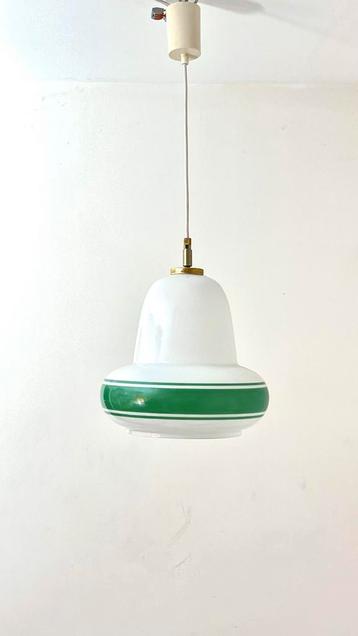 Italiaanse Art Deco Hanglamp Jaren 50 vintage opaline beschikbaar voor biedingen