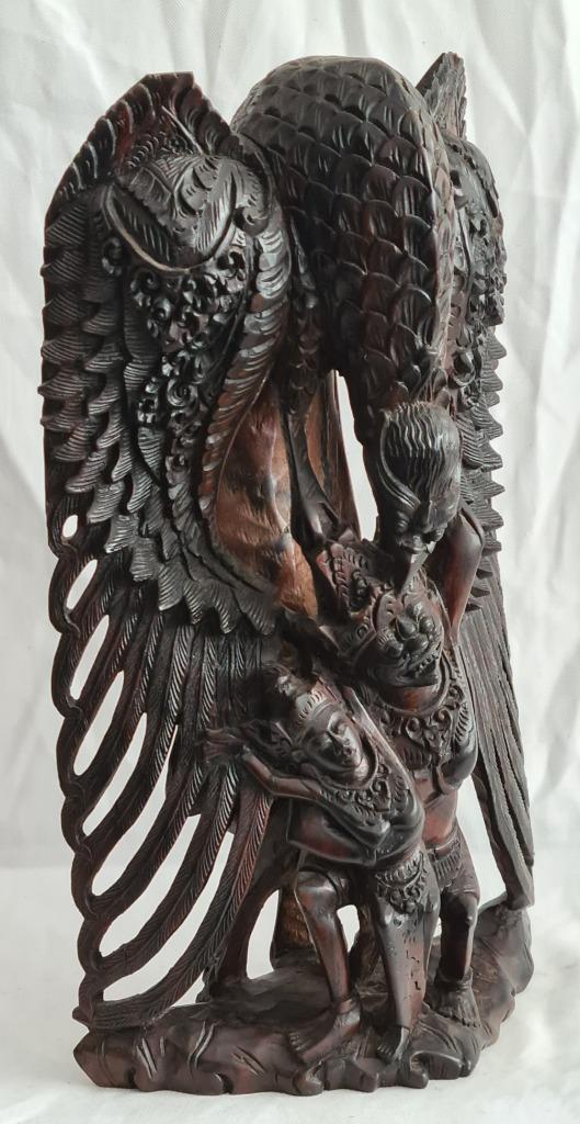 Bali: Jatayu in gevecht met Rawana om Sita te redden., Antiek en Kunst, Kunst | Beelden en Houtsnijwerken, Ophalen of Verzenden
