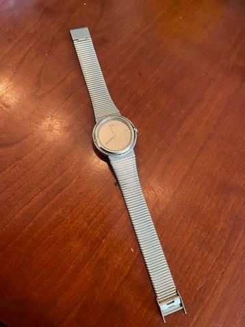 Seiko quartz horloge met datumaanduiding beschikbaar voor biedingen