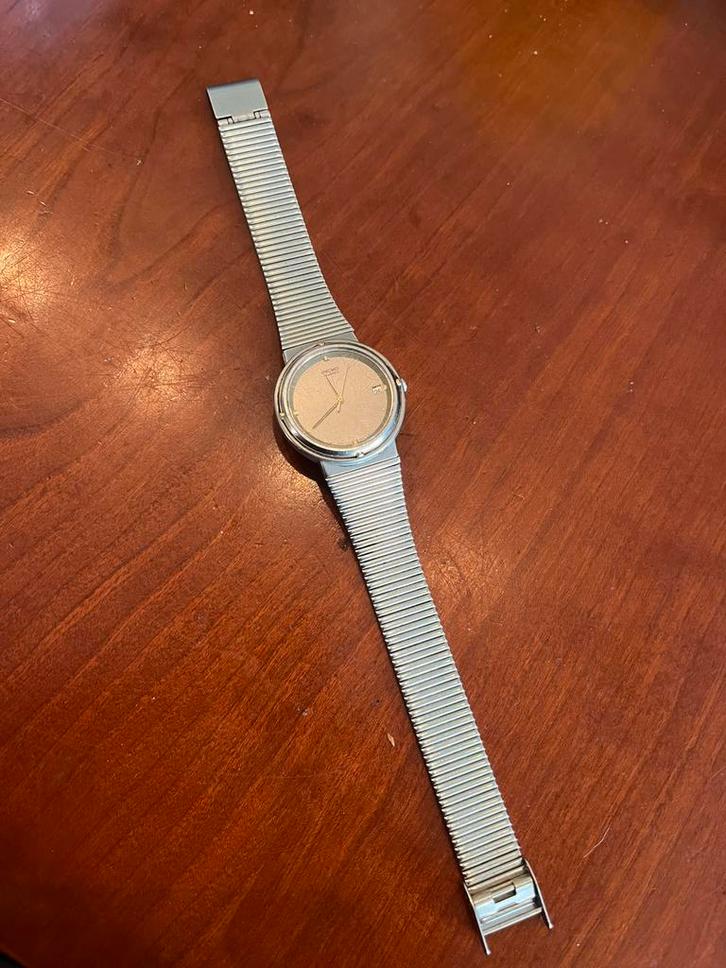 Seiko quartz horloge met datumaanduiding, Sieraden, Tassen en Uiterlijk, Horloges | Heren, Gebruikt, Polshorloge, Seiko, Staal