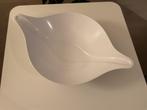 Koziol witte schaal. 49 cm lang. Mooi ontwerp. Design., Kunststof, Schaal, Ophalen of Verzenden, Zo goed als nieuw
