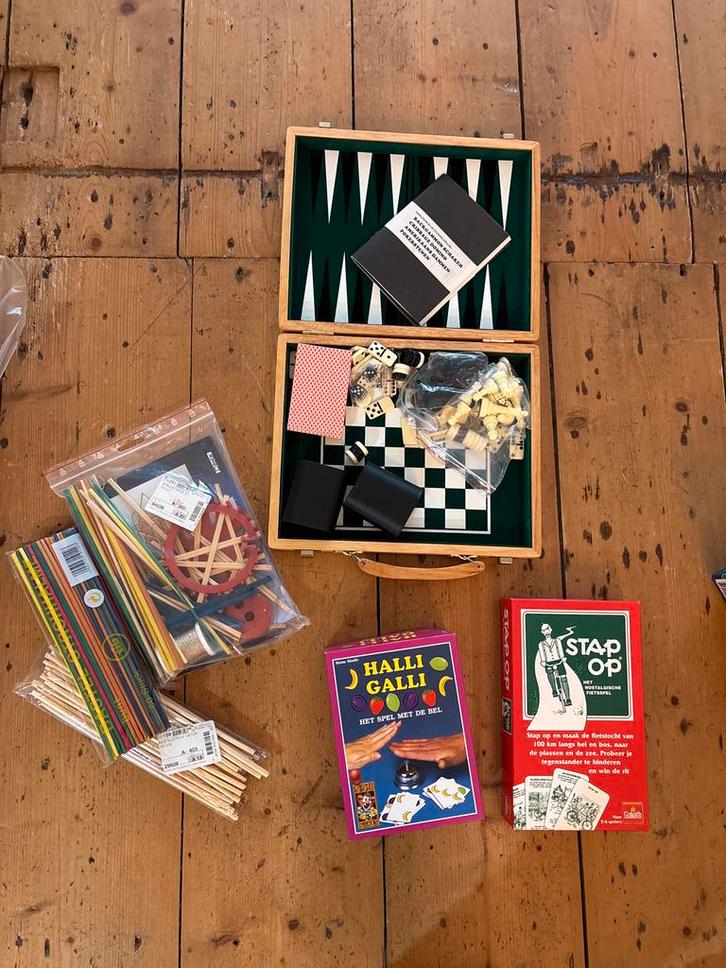 Diverse Spelletjes - Halli Galli, Stratego, Reisspellen, Hobby en Vrije tijd, Gezelschapsspellen | Bordspellen, Gebruikt, Een of twee spelers