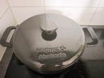 Brabantia XL Braising Pan - High Quality Cast Iron 28cm, Ophalen, Zo goed als nieuw, Koekenpan of Braadpan, Gietijzer