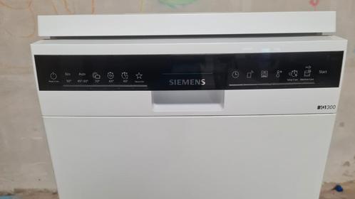 Siemens iq300 Vaatwasser - Klein Model, Witgoed en Apparatuur, Vaatwasmachines, Zo goed als nieuw, Vrijstaand, 85 tot 90 cm, 45 tot 60 cm