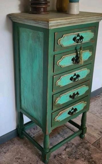 Oud Spaans ladenkastje vintage India Ibiza stijl groen beschikbaar voor biedingen