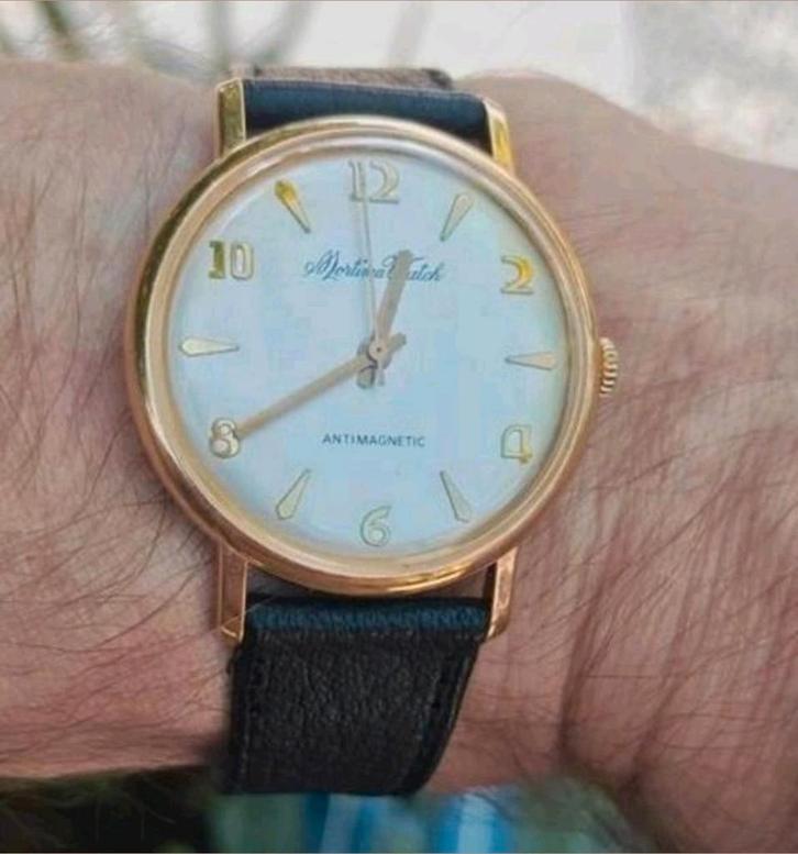 Mortima de Luxe horloge., Verzamelen, Overige Verzamelen, Zo goed als nieuw, Ophalen of Verzenden
