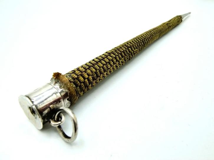 Zilveren breipenhouder, Friesland (?), 19e eeuws, Antiek en Kunst, Antiek | Goud en Zilver, Zilver, Verzenden