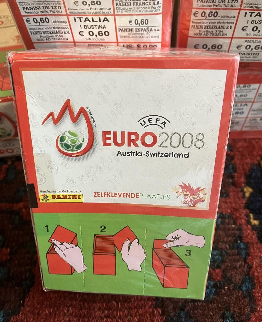 3x Panini Euro 2008 box Austria-Switzerland, Verzenden, Zo goed als nieuw, Buitenlandse clubs, Poster, Plaatje of Sticker