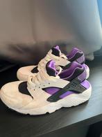 Nike shoenen, Ophalen of Verzenden, Zo goed als nieuw, Sneakers of Gympen