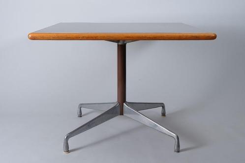 Charles % Ray Eames Tafel, Huis en Inrichting, Tafels | Eettafels, Gebruikt, 100 tot 150 cm, 100 tot 150 cm, Vier personen, Vierkant