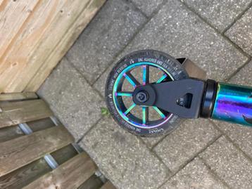 Stuntstep MOET WEG beschikbaar voor biedingen