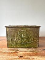 Turfkist / kist - koper en hout - decor driemaster, Ophalen of Verzenden
