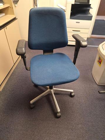 Blauwe Bureaustoel beschikbaar voor biedingen
