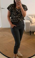 Grijze pantalon, nette broek, Stradivarius maat M/L, Ophalen of Verzenden, Zo goed als nieuw, Grijs