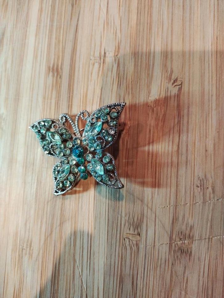Vintage Vlinder Broche met Strass, Sieraden, Tassen en Uiterlijk, Broches, Zo goed als nieuw, Overige materialen, Blauw, Minder dan 4 cm