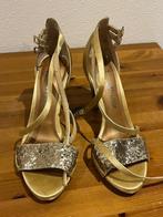 gouden glitter pump, Overige kleuren, Ophalen of Verzenden, Zo goed als nieuw, Schoenen met hoge hakken