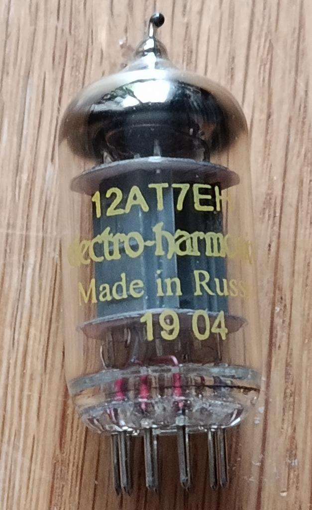 gezocht  deze pitten., Antiek en Kunst, Antiek | Tv's en Audio, Ophalen of Verzenden