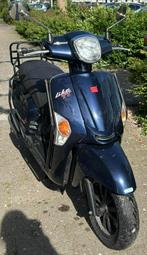Scooter kymco like 50cc, Fietsen en Brommers, Scooters | Kymco, Ophalen, Zo goed als nieuw, Like, Benzine