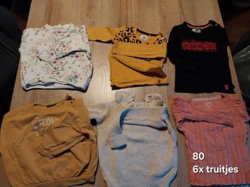 Pakket baby meisje maat 80 beschikbaar voor biedingen