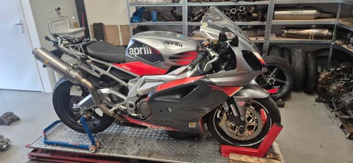 Te koop in onderdelen Aprilia RSV1000R 2004, Motoren, Onderdelen | Overige, Gebruikt, Ophalen of Verzenden