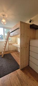 Stevige steigerhouten hoogslaper met bureau, Huis en Inrichting, Slaapkamer | Stapelbedden en Hoogslapers, Ophalen, Hoogslaper