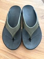 Oofos slippers maat 43, Kleding | Heren, Schoenen, Slippers, Nieuw, Ophalen of Verzenden, Overige kleuren