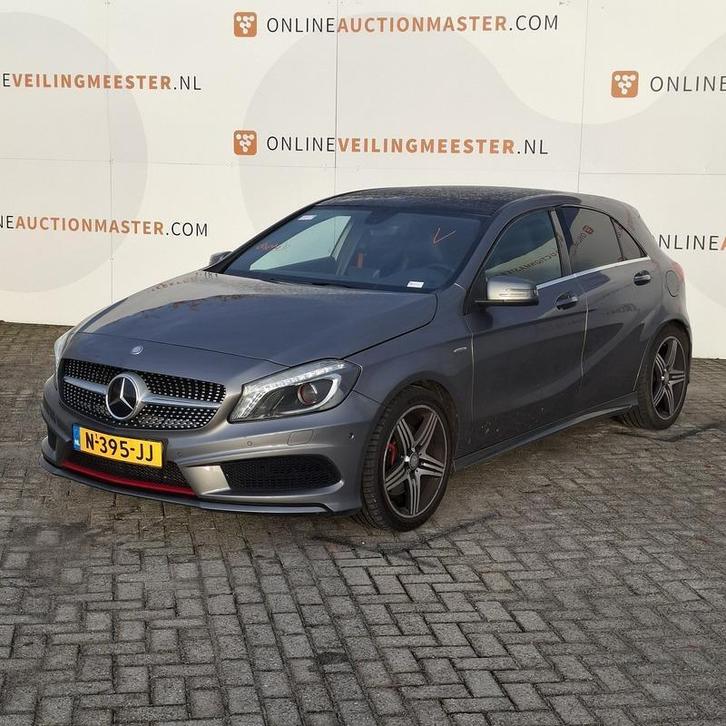 Personenauto, Mercedes-Benz, A-Klasse 250, 2014, Auto's, Mercedes-Benz, Bedrijf, A-Klasse, ABS, Airbags, Airconditioning, Alarm