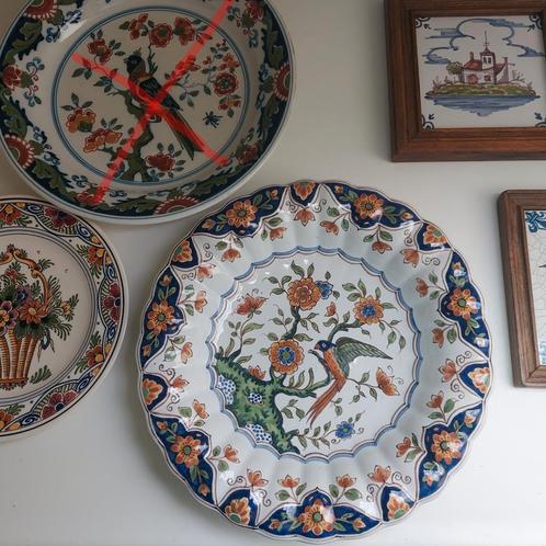 Oude 5 stuks aardewerk afkomstig uit
Delft en Workum, Antiek en Kunst, Antiek | Wandborden en Tegels, Ophalen