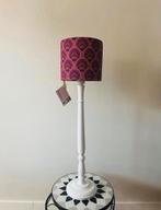 Leuke hoge witte lampenvoet, Ophalen of Verzenden, Zo goed als nieuw, Minder dan 50 cm