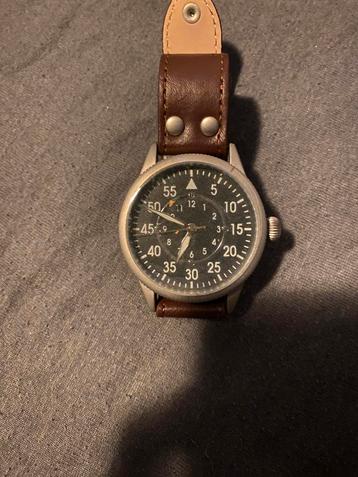 Antiek “piloten” horloge misschien? beschikbaar voor biedingen
