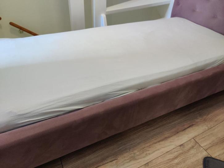 Peuterbed  in zeer nette staat., Kinderen en Baby's, Kinderkamer | Bedden, Zo goed als nieuw, 160 tot 180 cm, 70 tot 85 cm, Matras