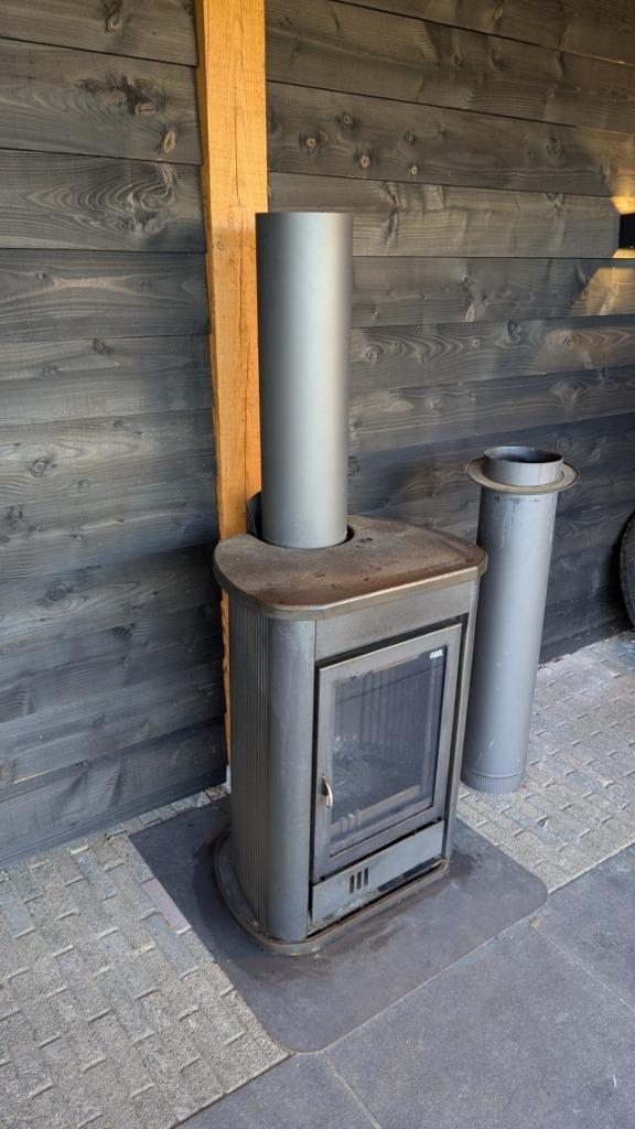 Flam houtkachel 8kW incl afvoerpijp!, Huis en Inrichting, Kachels, Gebruikt, Vrijstaand, Houtkachel, Hout, Ophalen