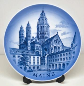 Porseleinen gelegenheidsbord Mainz Royal Copenhagen Denmark  beschikbaar voor biedingen