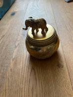 Gouden doosje met olifant, Ophalen of Verzenden, Gebruikt, Metaal, Minder dan 50 cm