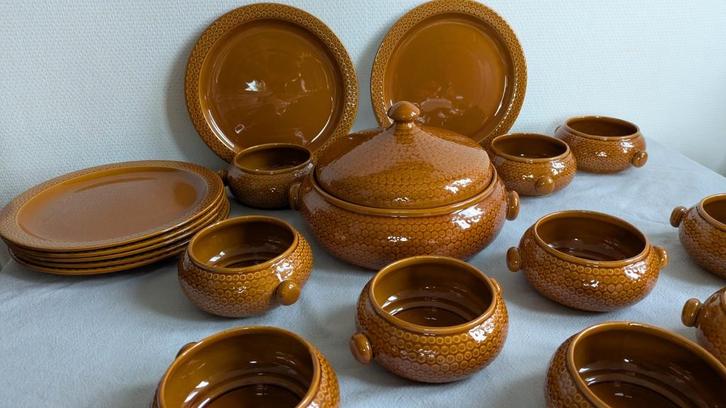 Gien Frans Retro Vintage soep kommen borden schaal schaaltje, Huis en Inrichting, Keuken | Servies, Zo goed als nieuw, Bord(en)
