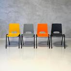 Retro kuipstoelen nieuw kantinestoel horecastoel prijs p/st, Huis en Inrichting, Overige kleuren, Nieuw, Ophalen of Verzenden