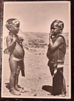 Ansichtkaart 2 afrikaanse kinderen [5516]  [VeAnAn], Verzamelen, Ansichtkaarten | Themakaarten, Gelopen, 1960 tot 1980, Kinderen