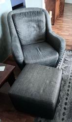 Comfortabele fauteuil met poef, Huis en Inrichting, Fauteuils, Ophalen of Verzenden, Gebruikt, Stof, 75 tot 100 cm