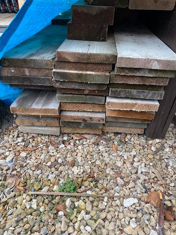 Steigerplanken gratis af te halen beschikbaar voor biedingen