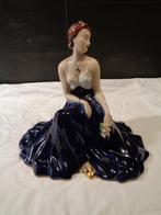dame van royal dux in cobal gemerkt, Antiek en Kunst, Antiek | Porselein, Ophalen of Verzenden
